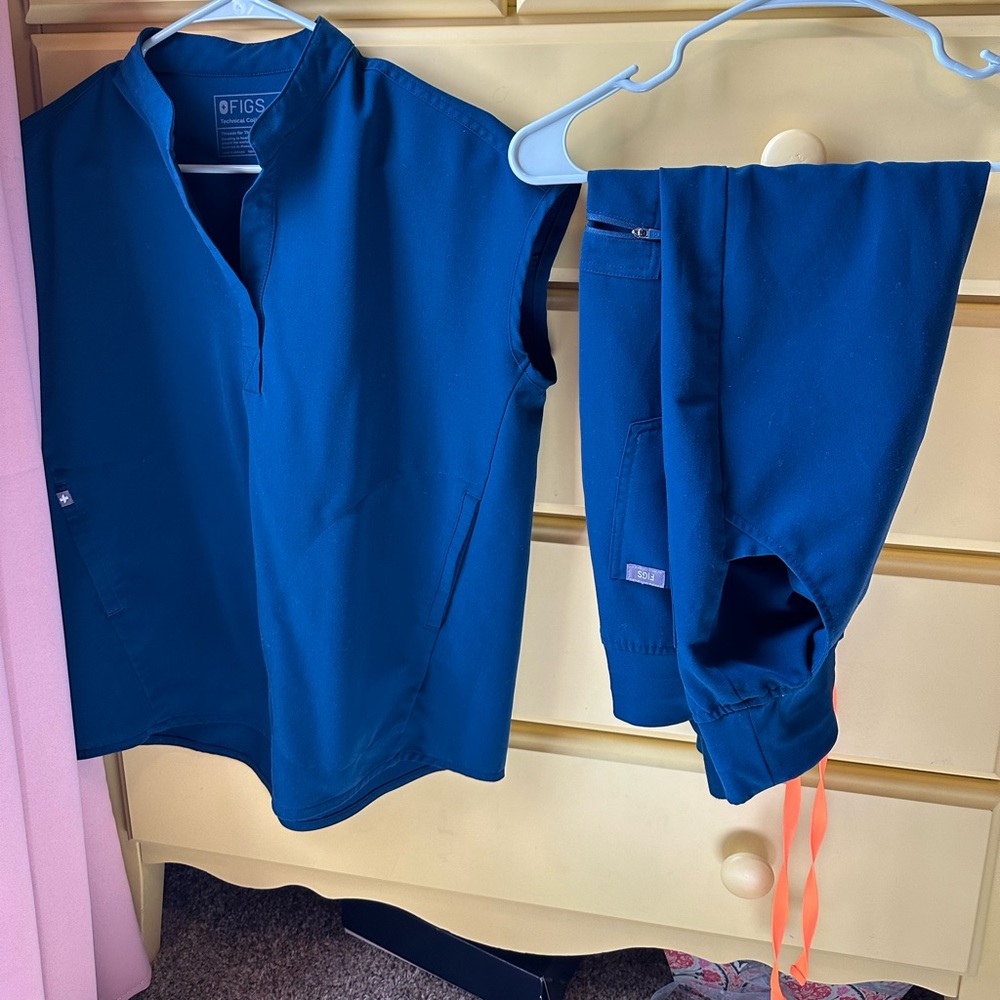 FIGS XXS/P Scrub Set in Deep Reef